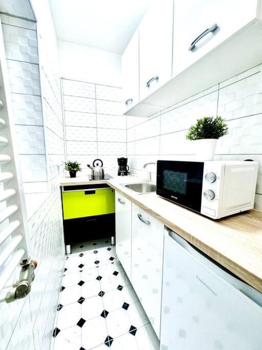 L4 City Centre Stylish Flat — Fotók 3
